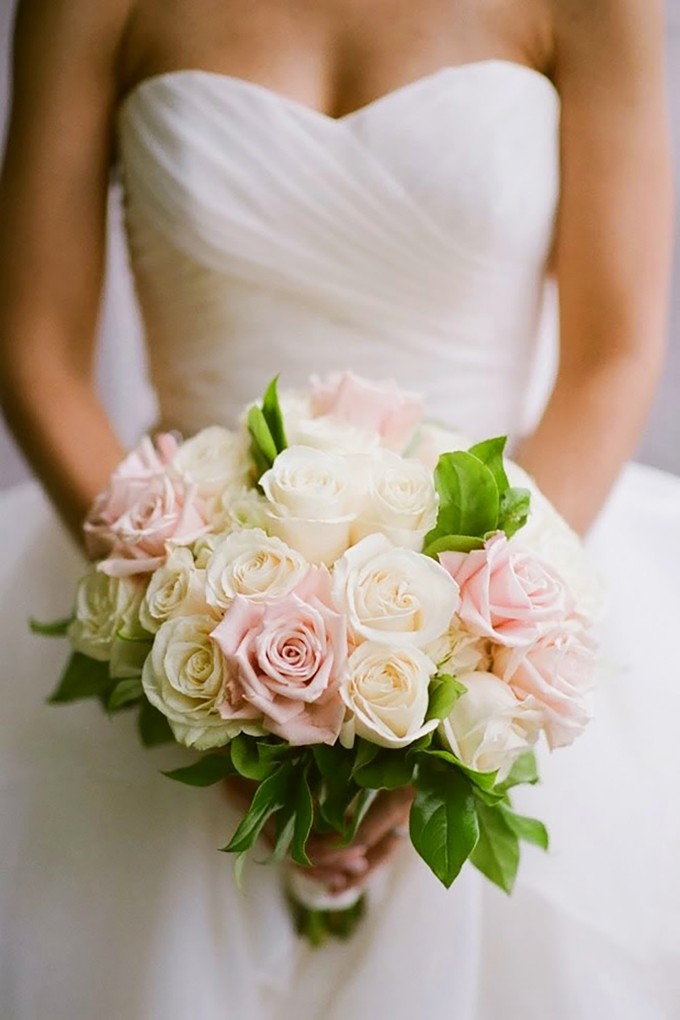 bellethemagazine.combest-wedding-bouquets-of-2014-7